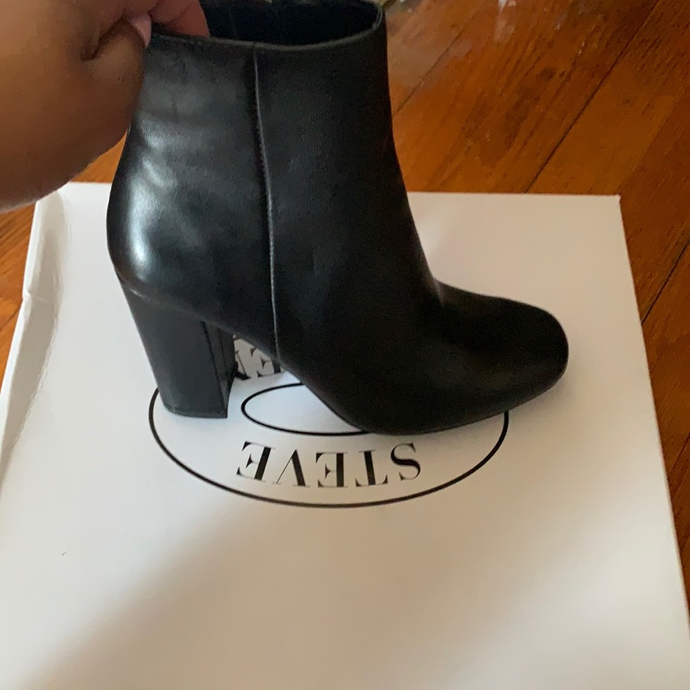 Steve Madden Pixie black leather boots